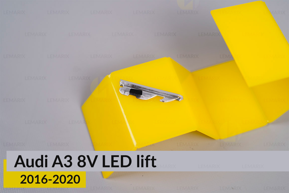 Хромований декор внутрішній Audi A3 8V LED (2016-2020) рест правий