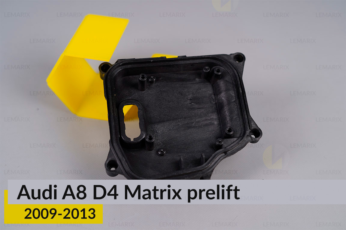 Кришка ковпак заглушка фари Audi A8 D4 Matrix (2009-2013) дорест бокова права