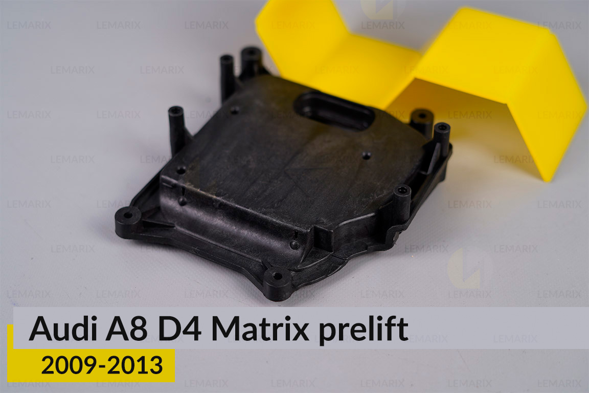 Кришка ковпак заглушка фари Audi A8 D4 Matrix (2009-2013) дорест бокова права