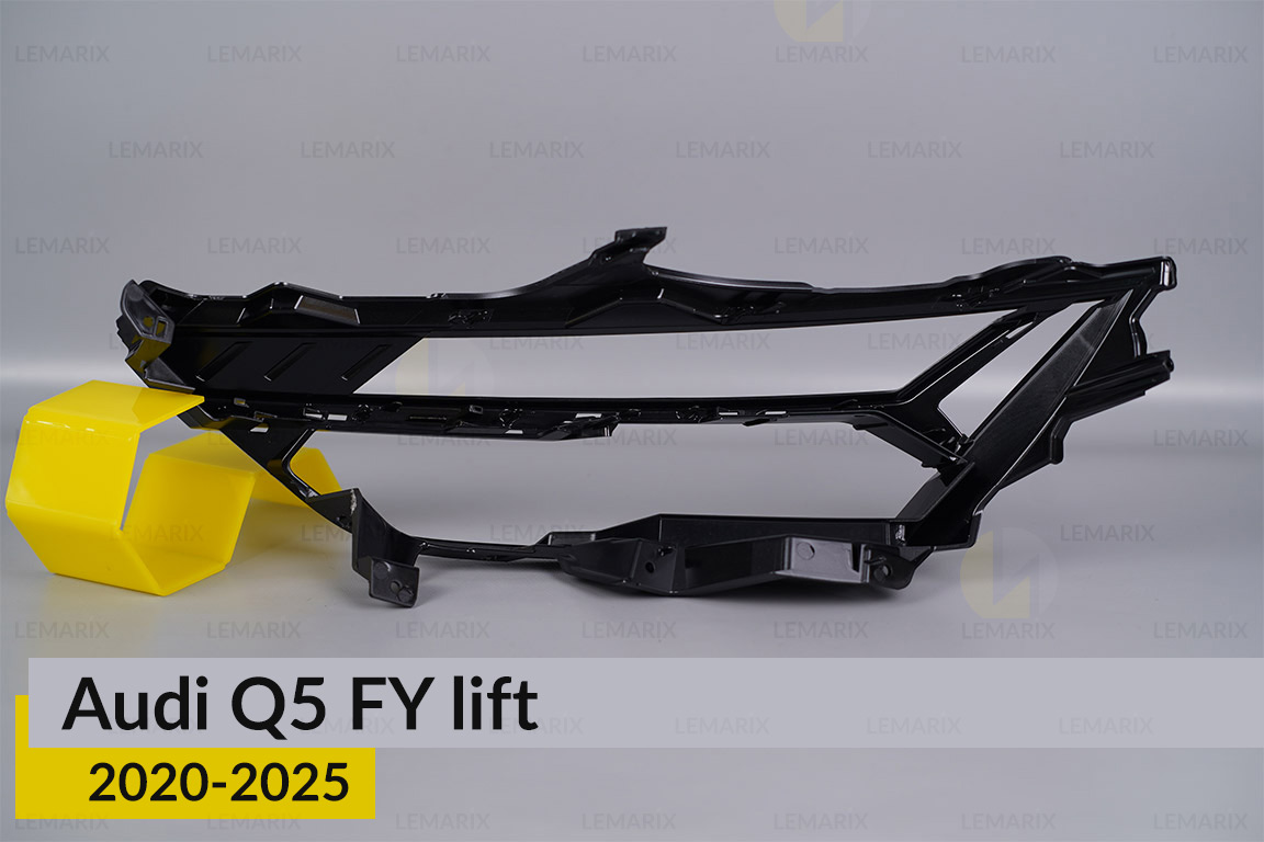 Декоративна маска внутрішня Audi Q5 FY LED (2020-2025) рест права