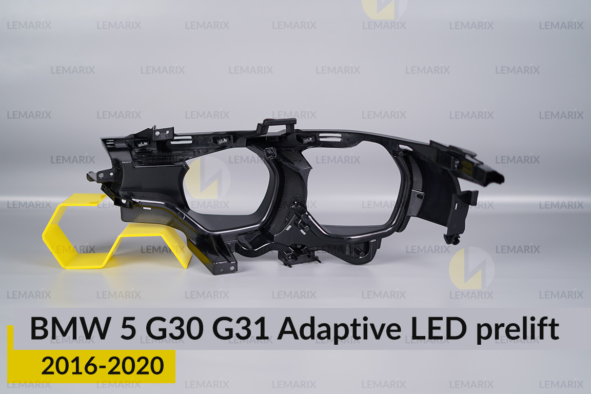 Декоративна маска середня BMW 5 G30 G31 Adaptive LED (2016-2020) дорест права