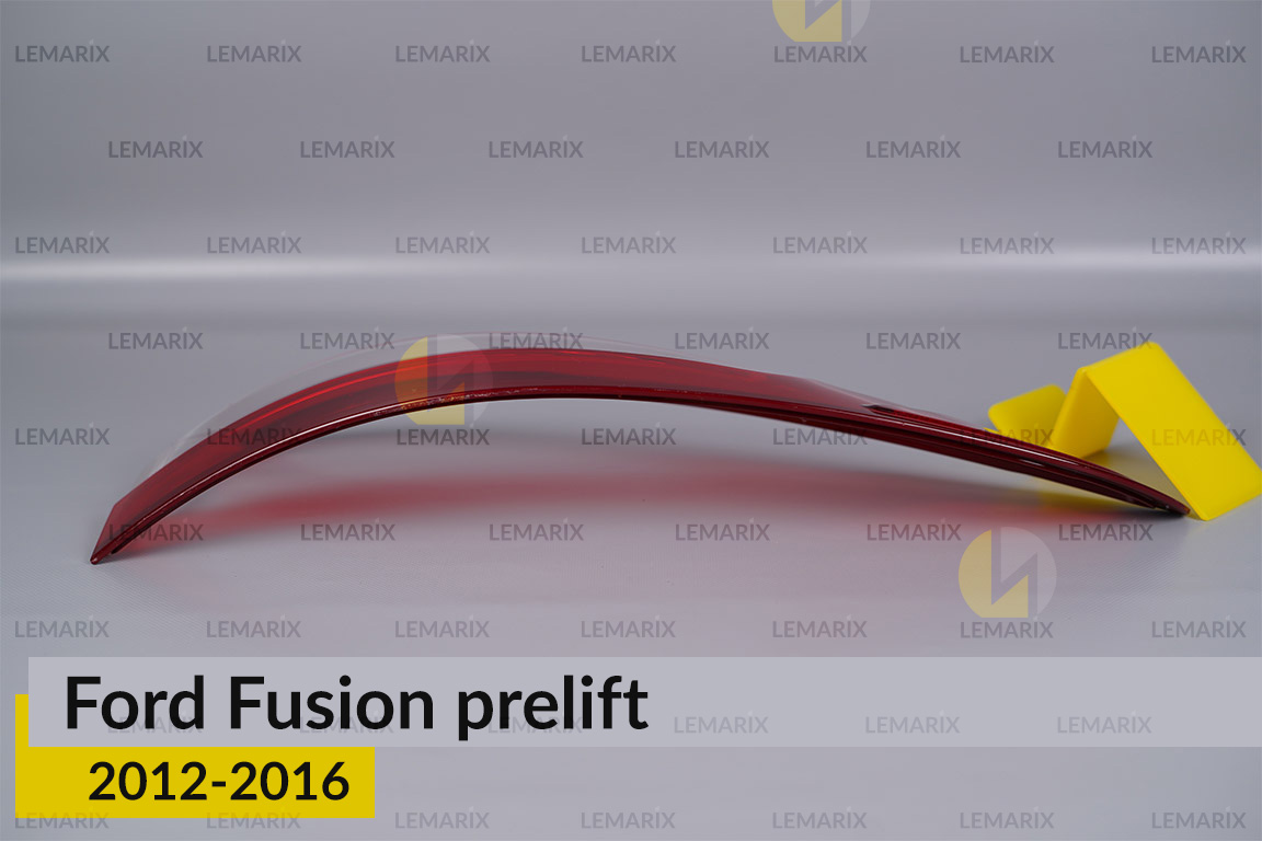 Скло заднього ліхтаря зовнішнє в крилі Ford Fusion (2012-2016) дорест праве