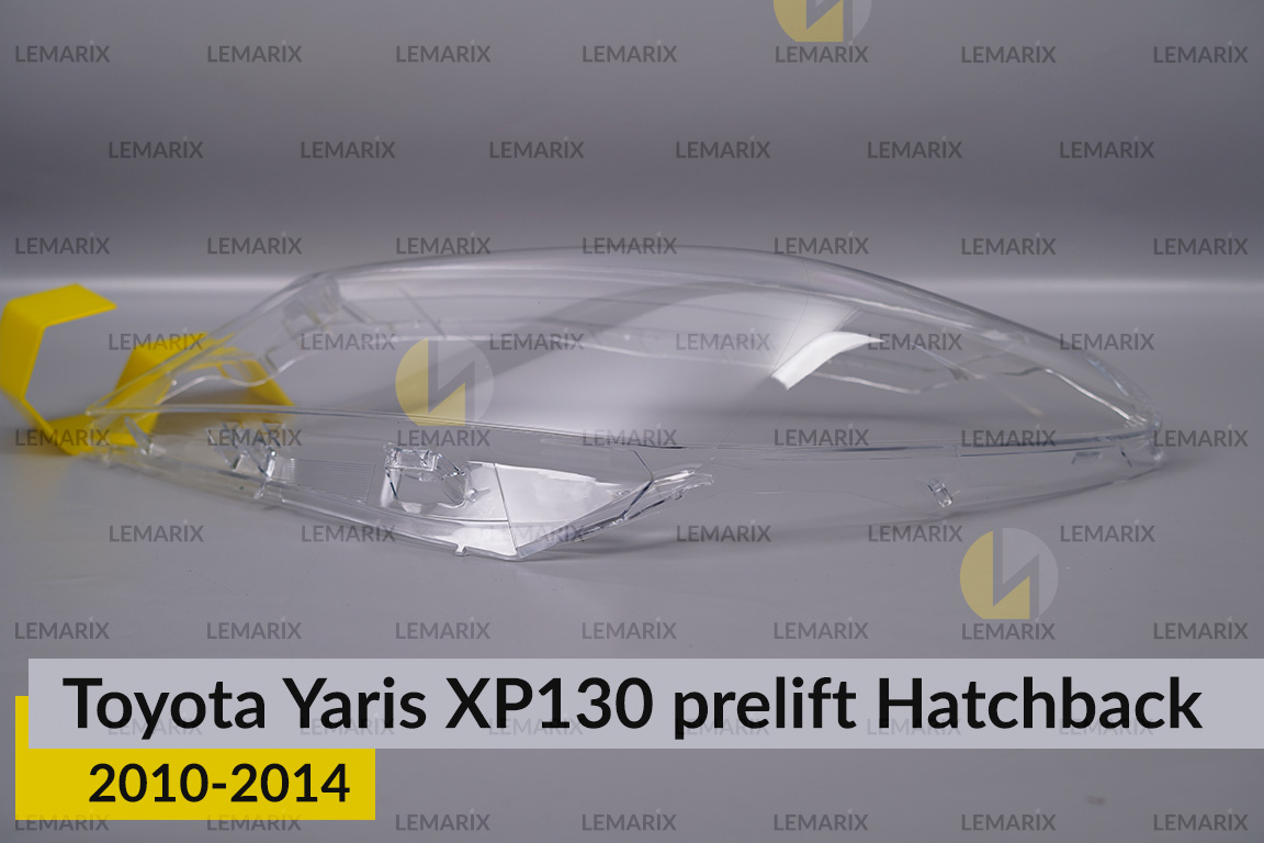 Скло фари Toyota Yaris XP130 Hatchback (2010-2014) дорест ліве