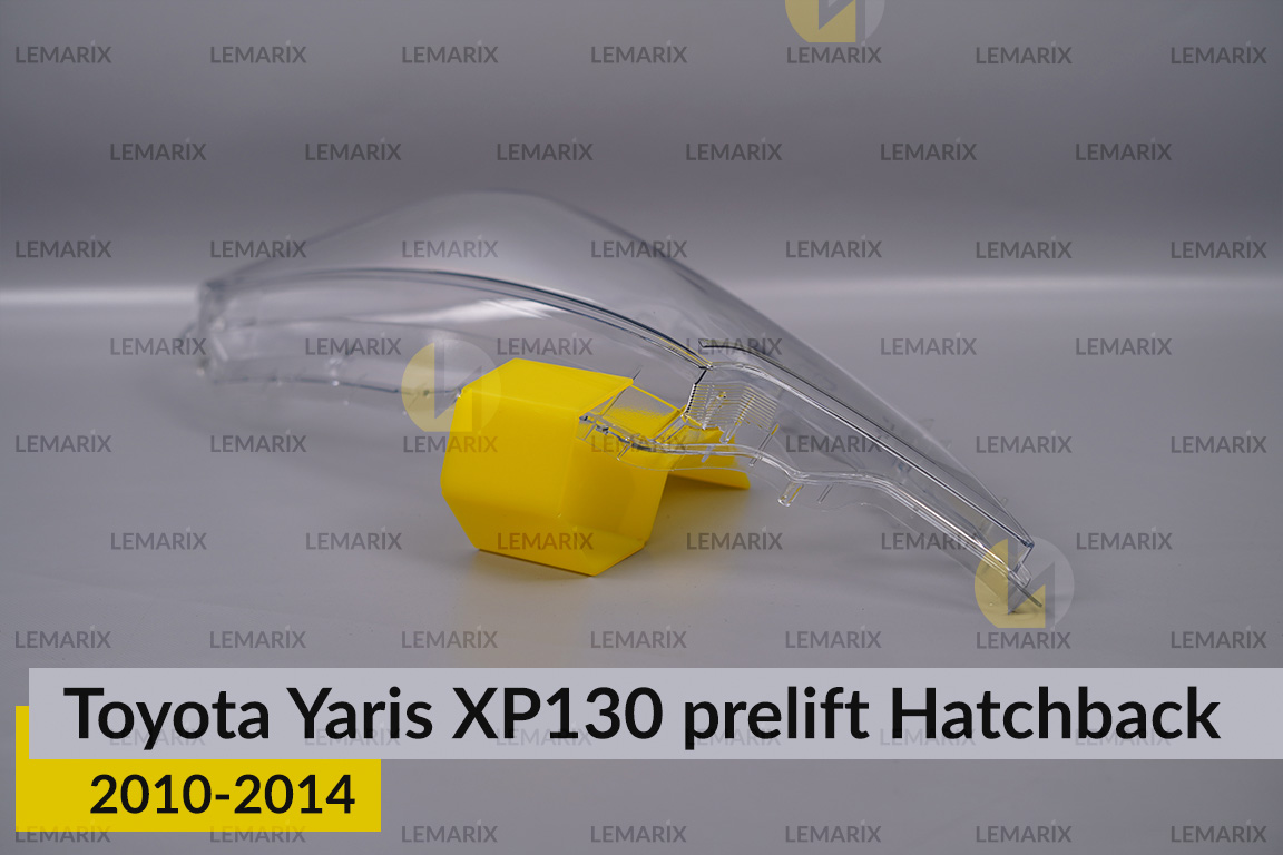 Скло фари Toyota Yaris XP130 Hatchback (2010-2014) дорест ліве
