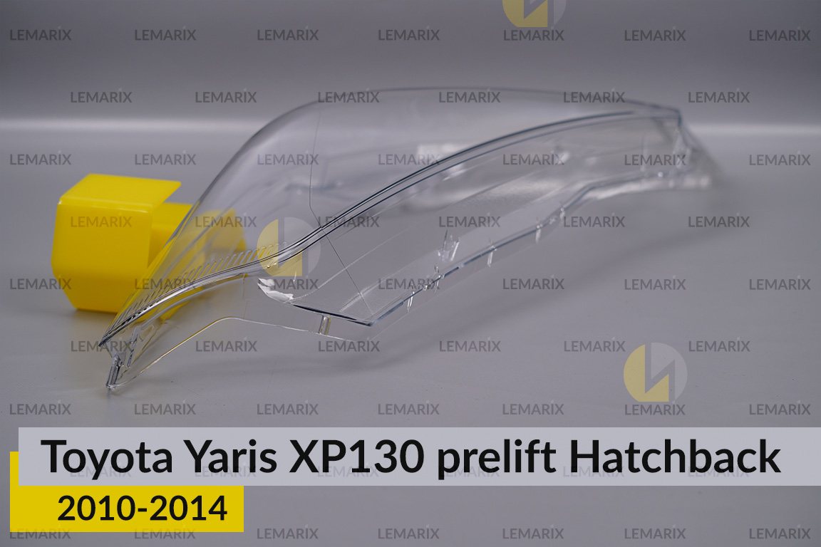 Скло фари Toyota Yaris XP130 Hatchback (2010-2014) дорест ліве