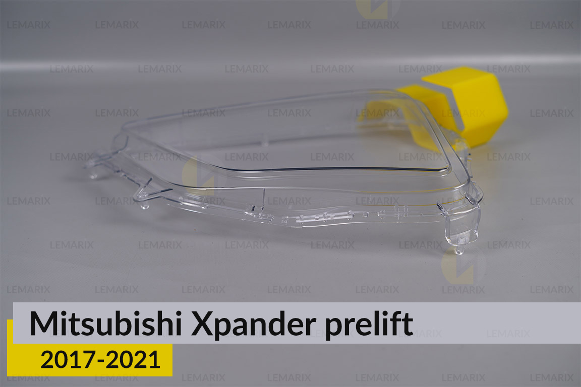 Скло фари Mitsubishi Xpander (2017-2021) дорест праве