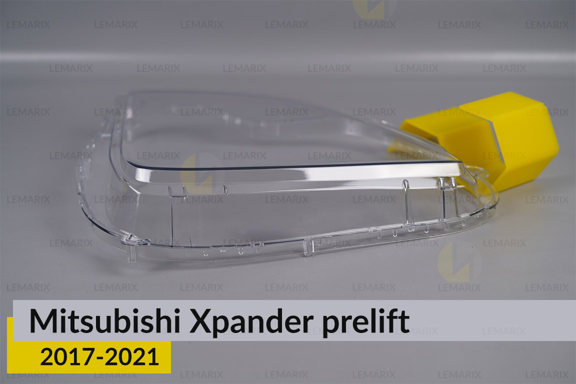 Скло фари Mitsubishi Xpander (2017-2021) дорест праве