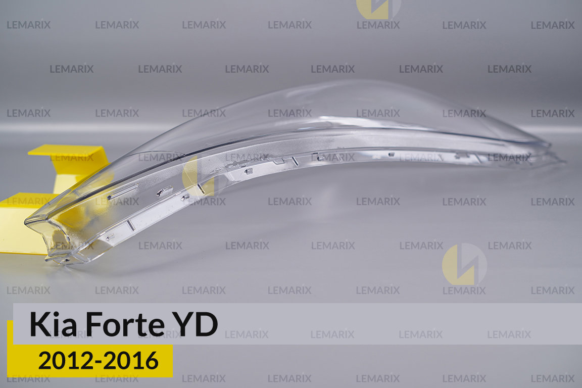 Скло фари Kia Forte YD (2012-2016) праве
