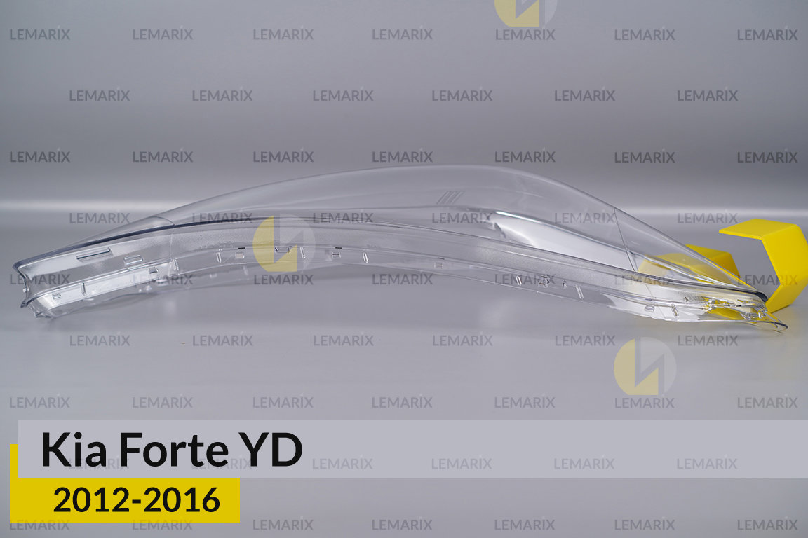 Скло фари Kia Forte YD (2012-2016) праве