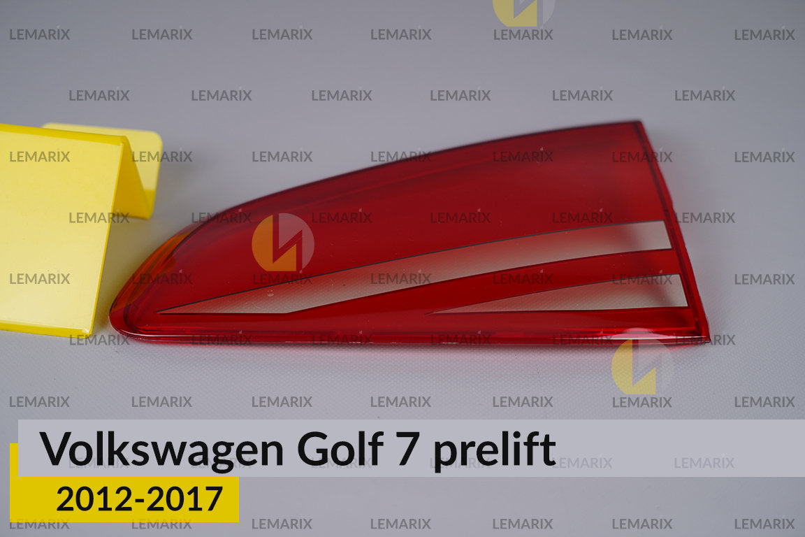 Скло заднього ліхтаря внутрішнє в кришці багажника VW Volkswagen Golf 7 (2012-2017) дорест праве