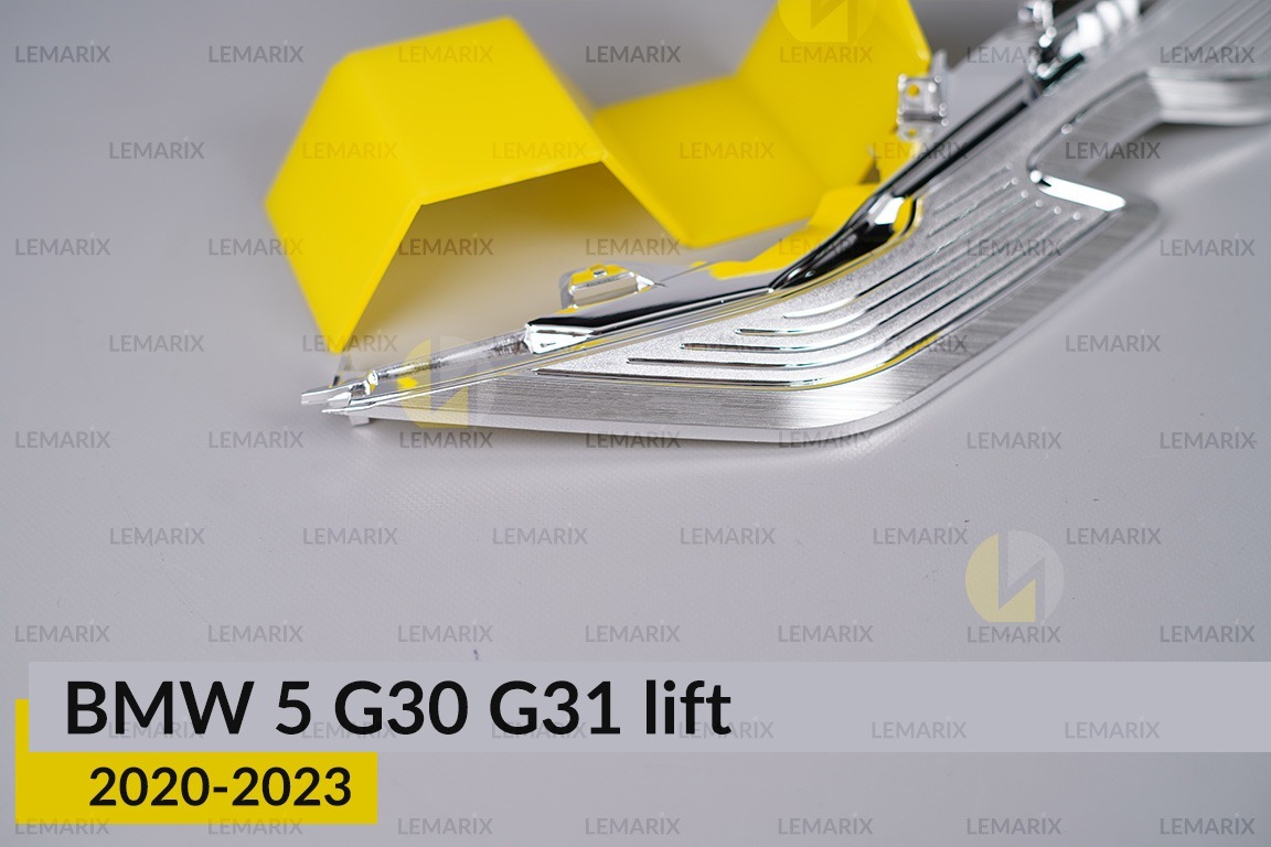 Хромована декоративна маска верхня BMW 5 G30 G31 (2020-2023) рест права