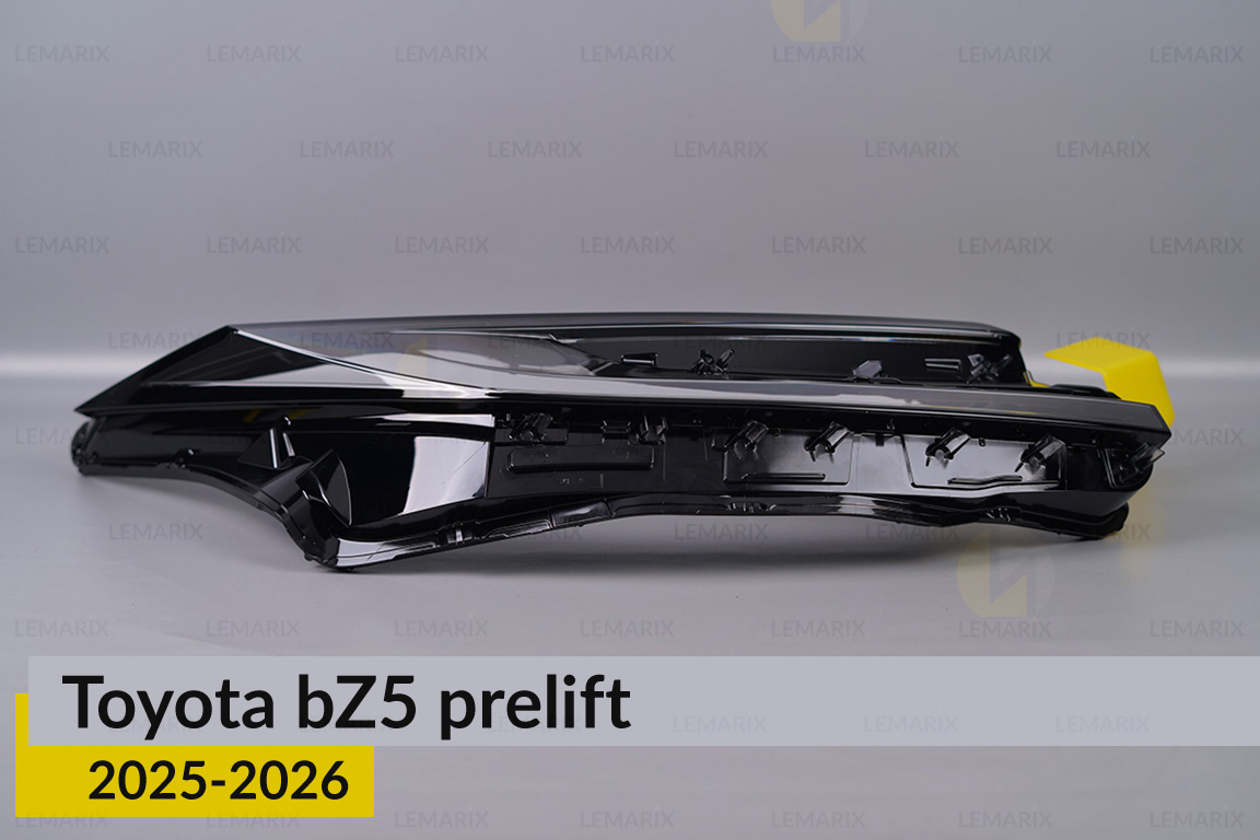 Скло фари Toyota bZ5 (2025-2026) дорест праве