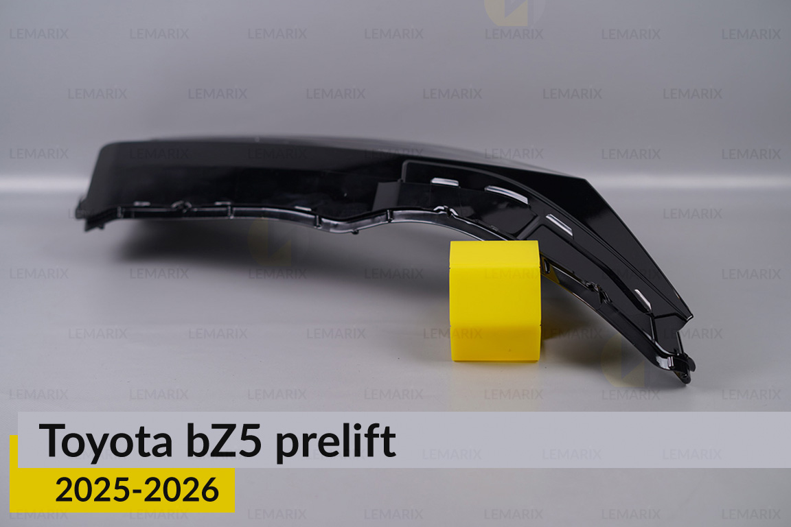 Скло фари Toyota bZ5 (2025-2026) дорест праве