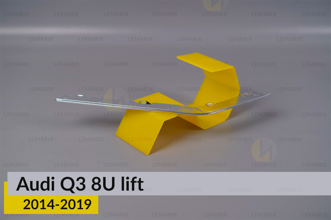 Хромована декоративна маска під світловод Audi Q3 8U (2014-2019) рест ліва