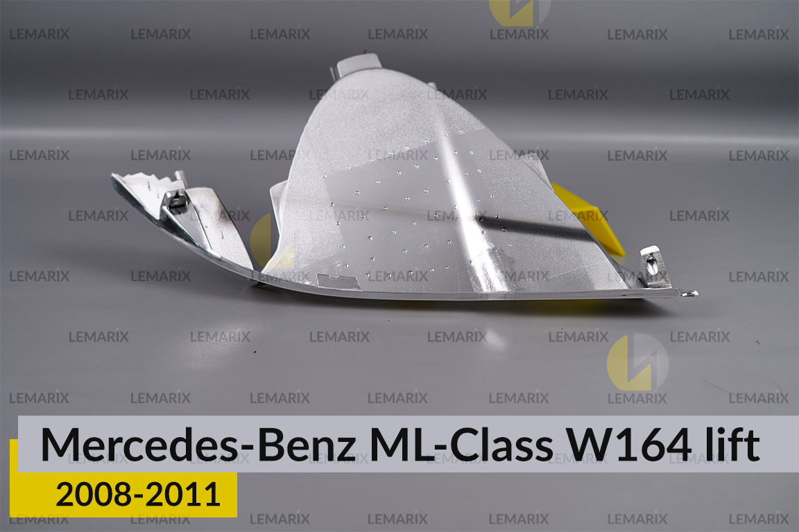Хромована декоративна маска поворотника Mercedes-Benz ML-Class W164 (2008-2011) рест ліва