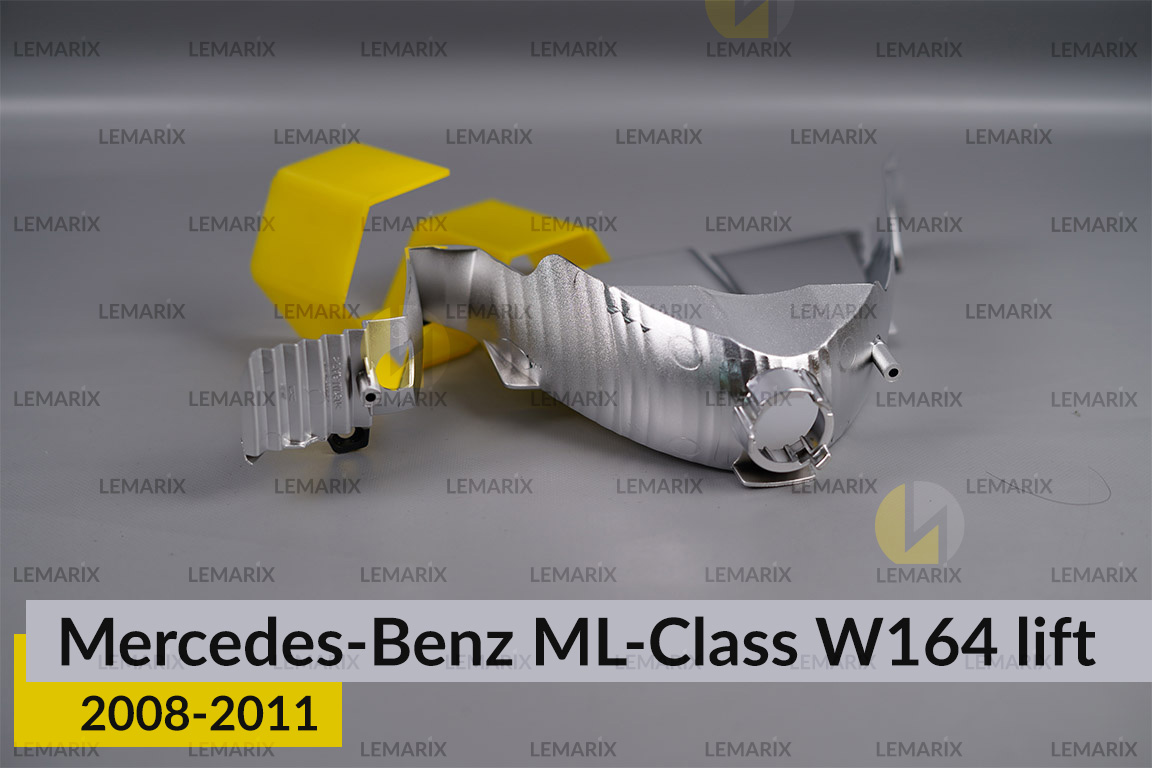 Хромована декоративна маска поворотника Mercedes-Benz ML-Class W164 (2008-2011) рест ліва