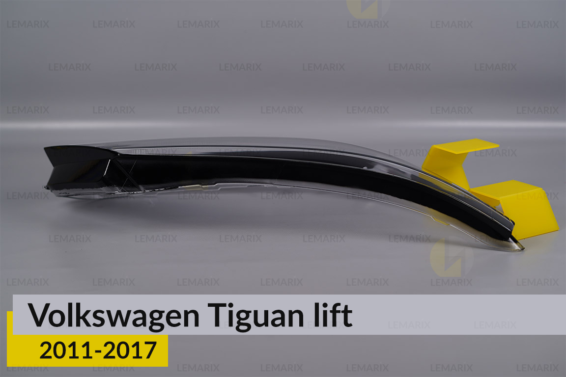 Скло фари VW Volkswagen Tiguan (2011-2017) рест праве