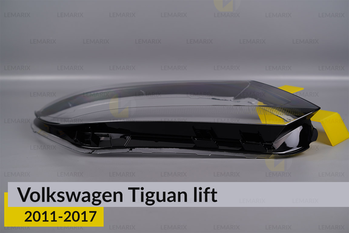 Скло фари VW Volkswagen Tiguan (2011-2017) рест праве