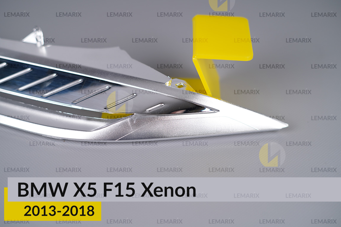 Хромована декоративна маска верхня BMW X5 F15 Xenon (2013-2018) ліва