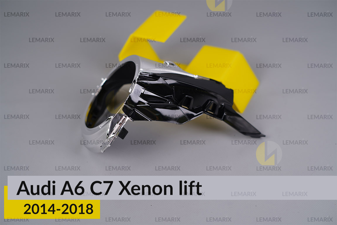 Хромована маска лінзи Audi A6 C7 Xenon (2014-2018) рест права