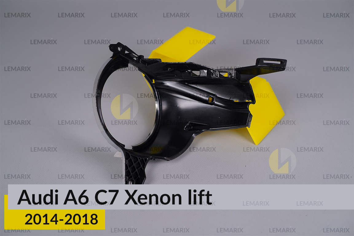 Хромована маска лінзи Audi A6 C7 Xenon (2014-2018) рест права