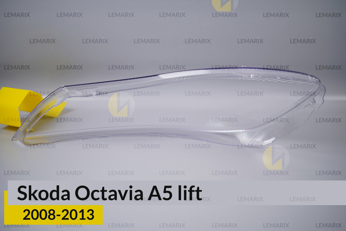 Скло фари Skoda Octavia A5 (2008-2013) рест праве