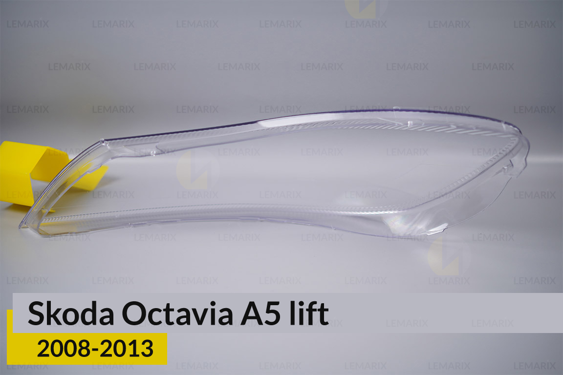 Скло фари Skoda Octavia A5 (2008-2013) рест праве