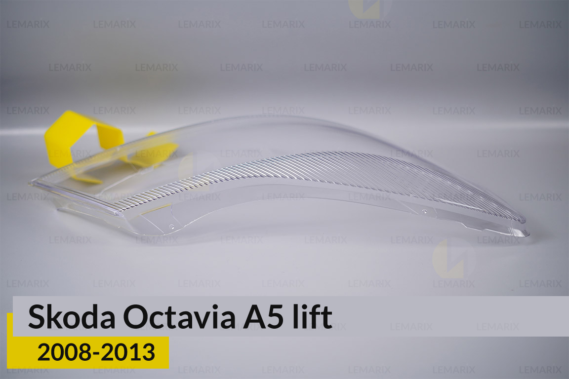 Скло фари Skoda Octavia A5 (2008-2013) рест праве