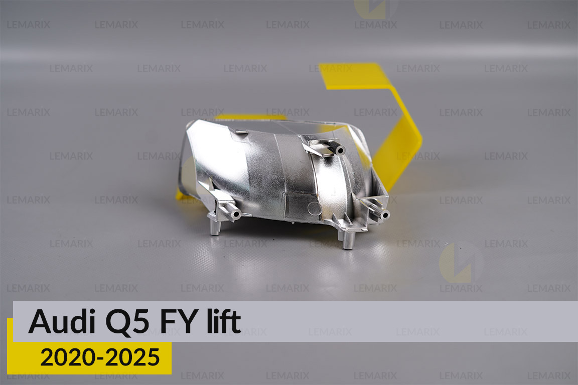 Хромована маска світлорозсіювача Audi Q5 FY (2020-2025) рест права