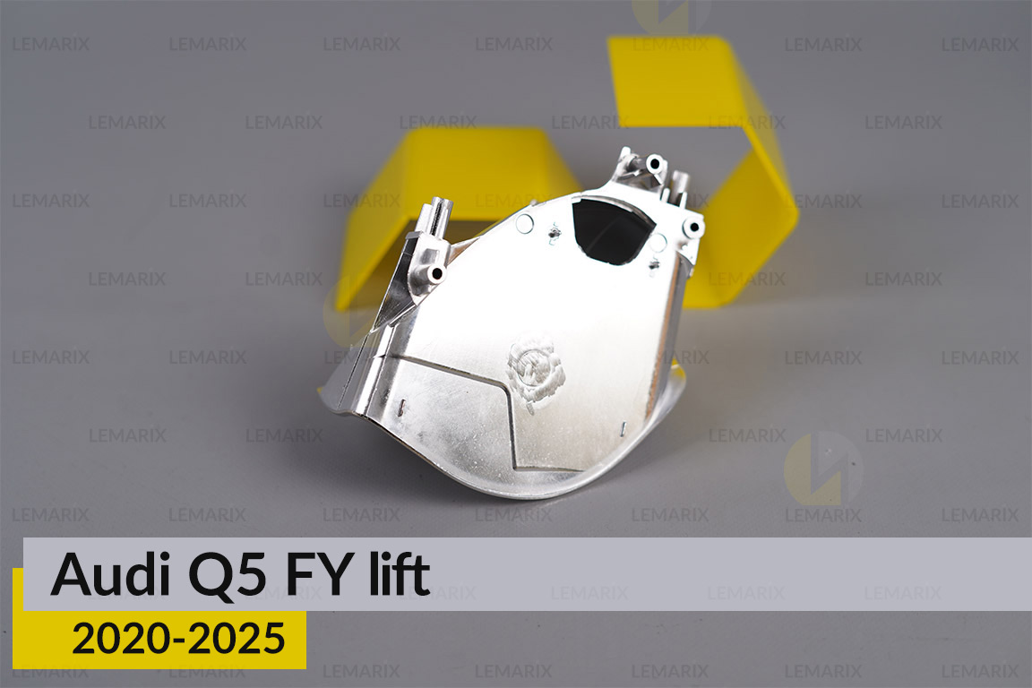Хромована маска світлорозсіювача Audi Q5 FY (2020-2025) рест права
