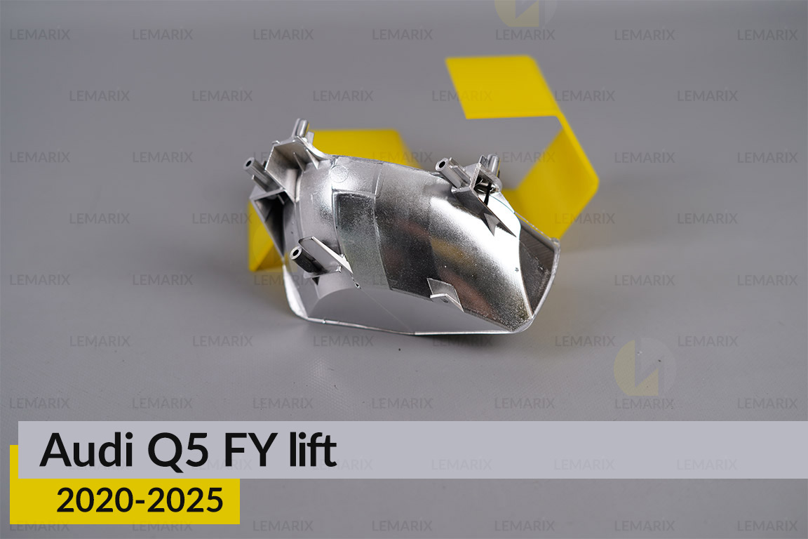 Хромована маска світлорозсіювача Audi Q5 FY (2020-2025) рест права