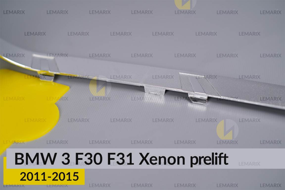 Хромована декоративна маска нижня BMW 3 F30 F31 Xenon (2011-2015) дорест права