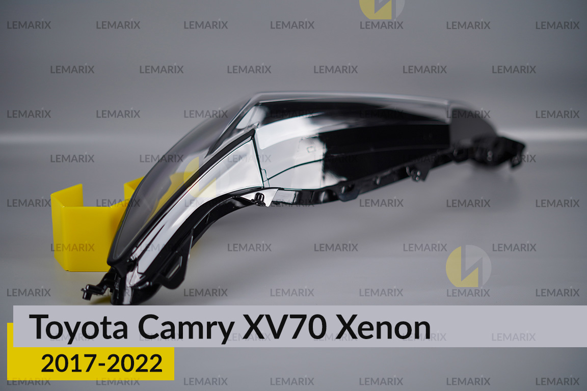 Скло фари Toyota Camry XV70 Xenon (2017-2022) ліве