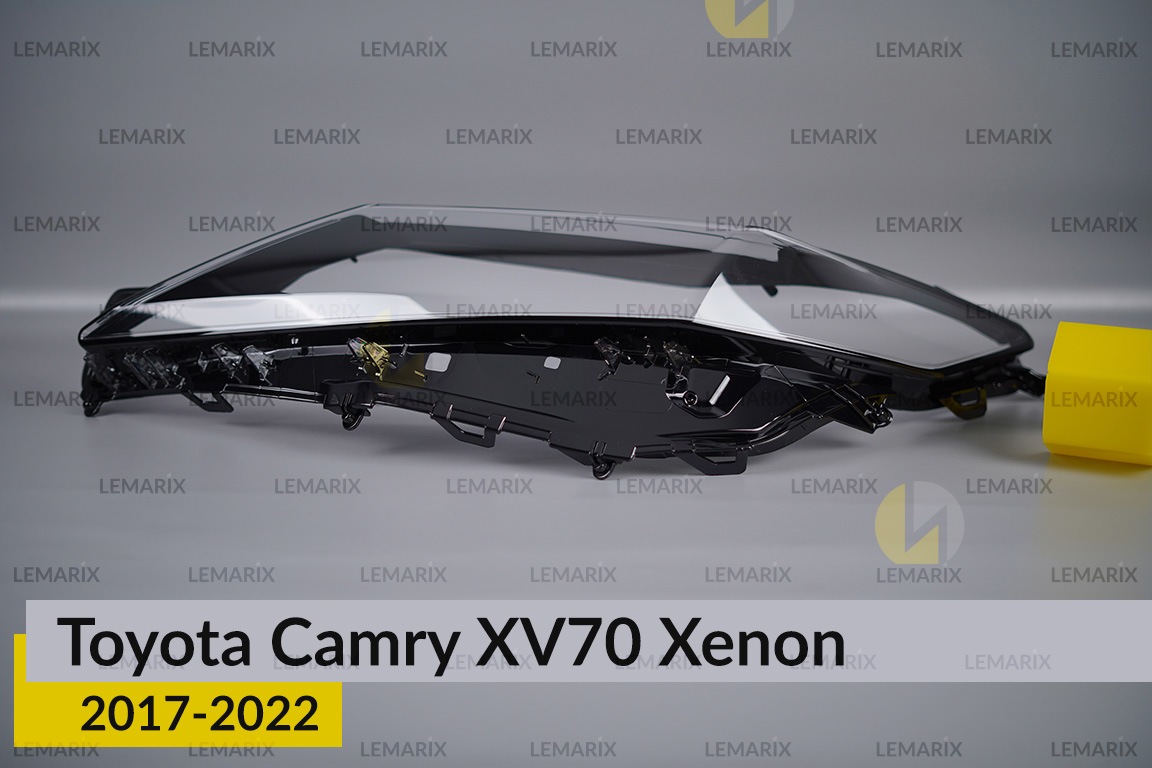 Скло фари Toyota Camry XV70 Xenon (2017-2022) ліве