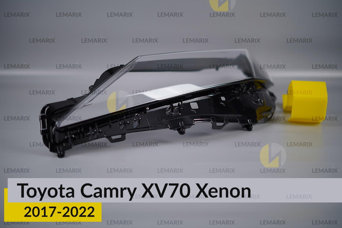 Скло фари Toyota Camry XV70 Xenon (2017-2022) ліве