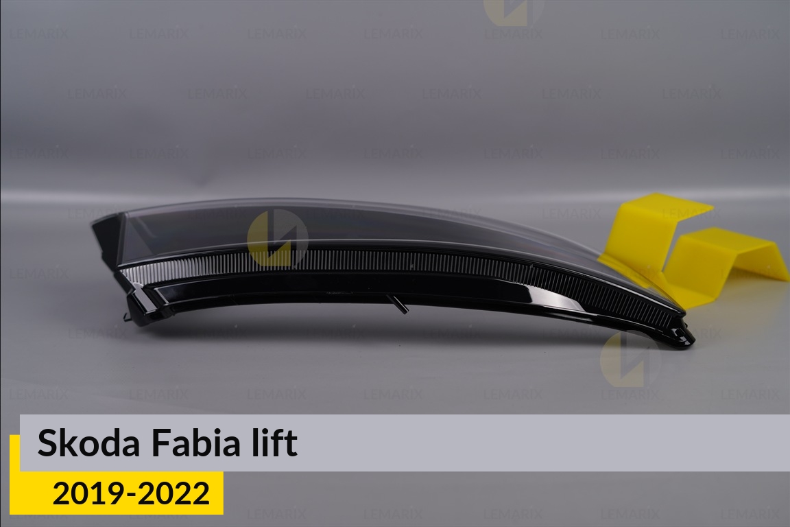 Скло фари Skoda Fabia (2019-2022) рест праве