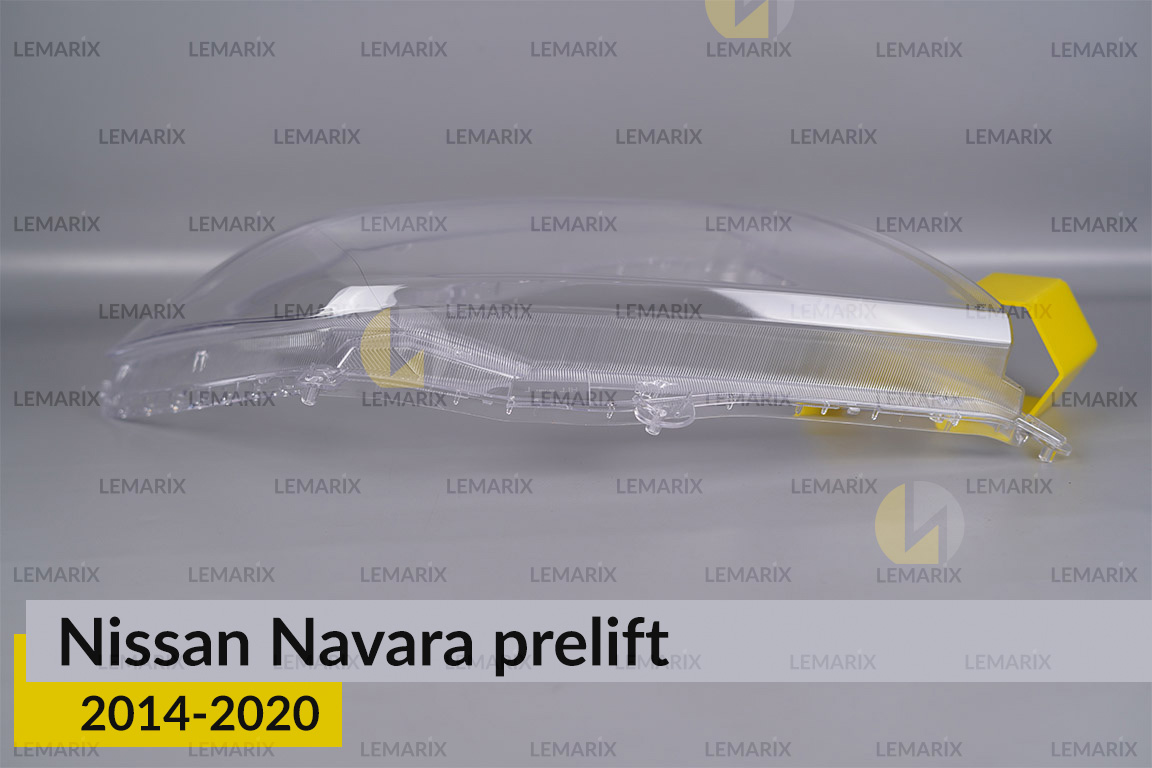 Скло фари Nissan Navara (2014-2020) дорест праве