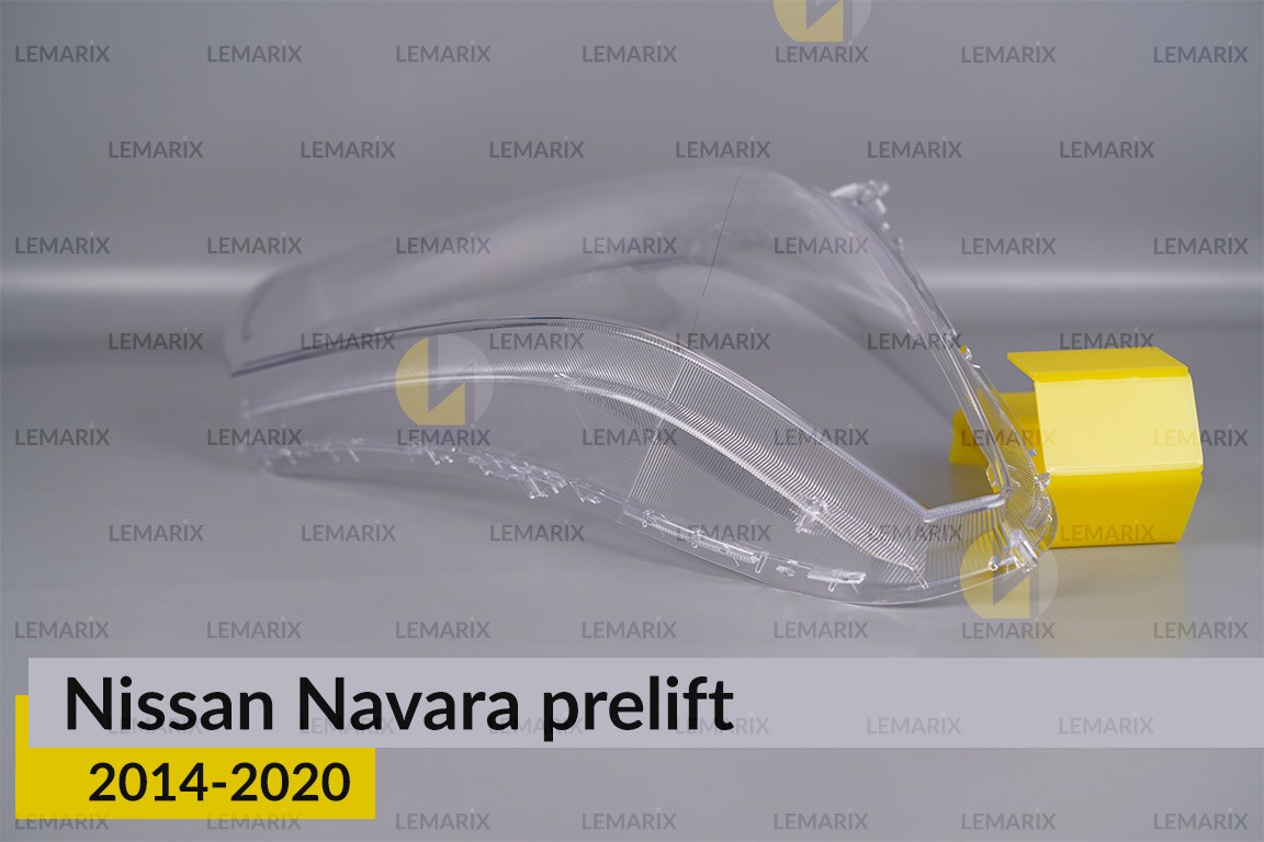 Скло фари Nissan Navara (2014-2020) дорест праве