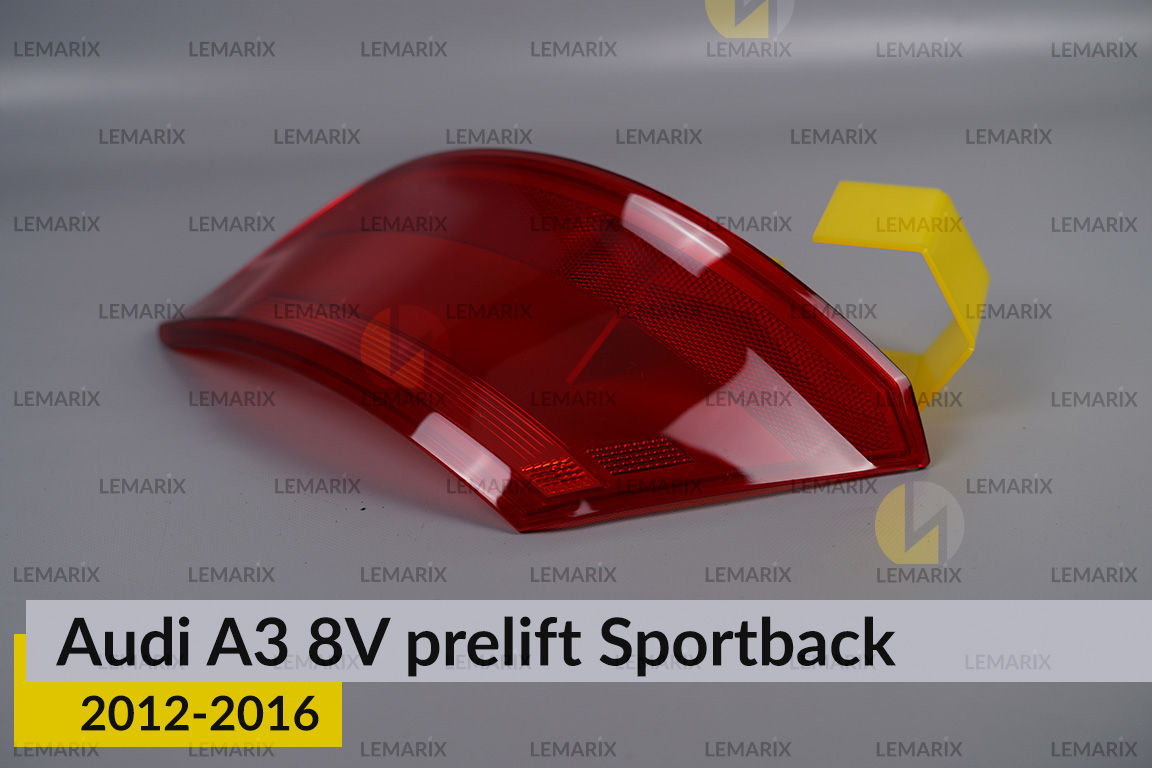 Скло заднього ліхтаря зовнішнє в крилі Audi A3 8V Sportback (2012-2016) дорест праве