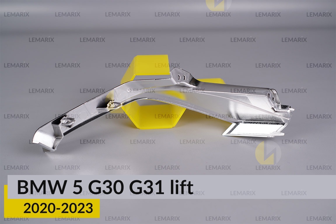 Хромована декоративна маска світловода зовнішня BMW 5 G30 G31 (2020-2023) рест ліва
