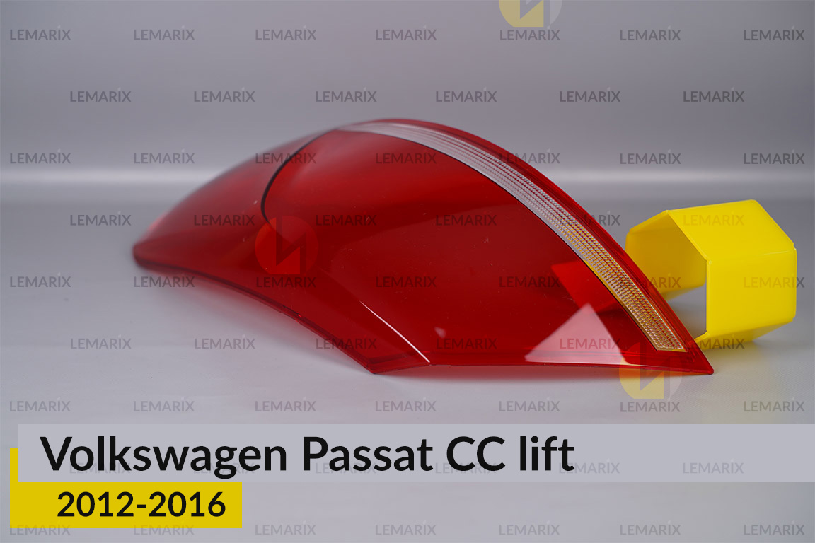 Скло заднього ліхтаря зовнішнє в крилі VW Volkswagen Passat CC (2012-2016) рест праве