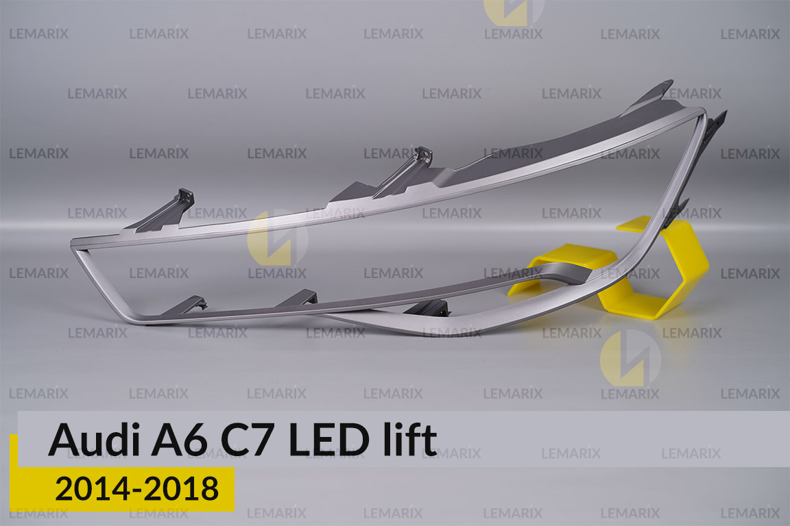 Хромована декоративна маска Audi A6 C7 LED (2014-2018) рест ліва