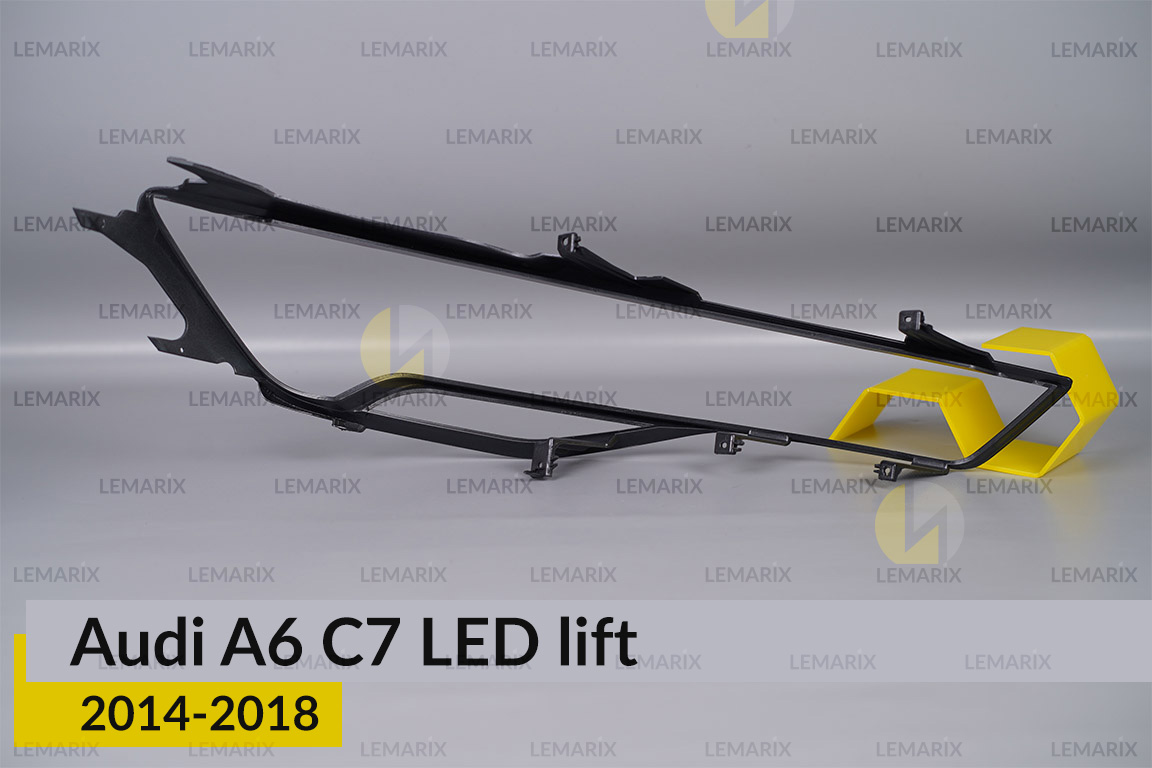 Хромована декоративна маска Audi A6 C7 LED (2014-2018) рест ліва