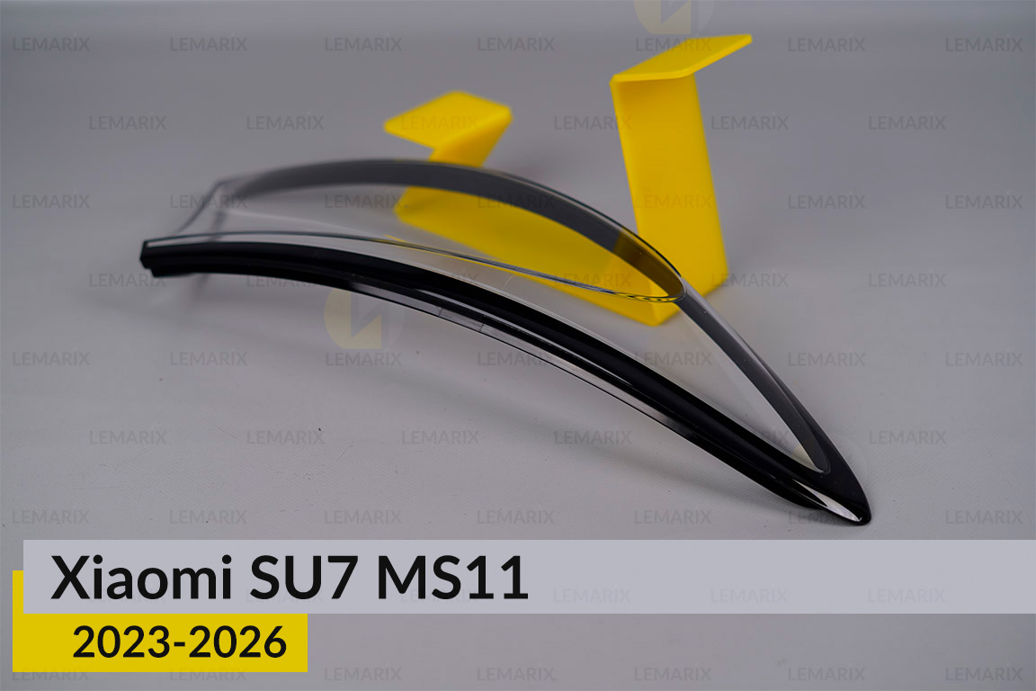 Скло заднього ліхтаря зовнішнє в крилі Xiaomi SU7 MS11 (2023-2026) ліве
