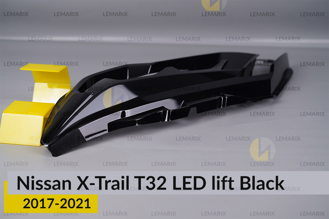 Декоративна маска зовнішня Nissan X-Trail T32 LED Black (2017-2021) рест ліва