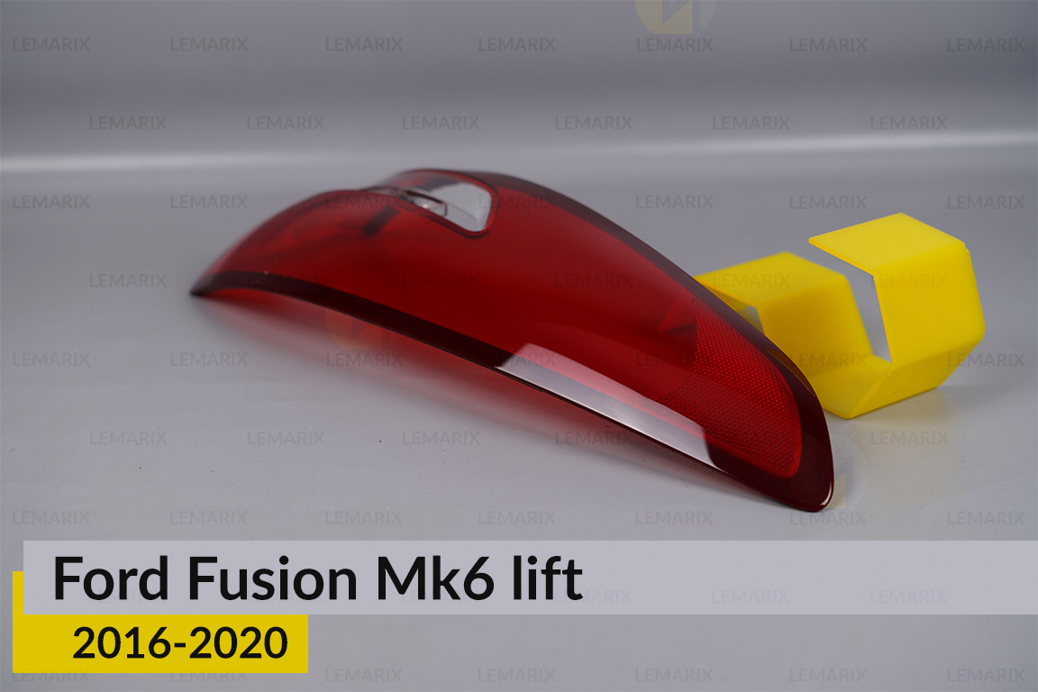 Скло заднього ліхтаря зовнішнє в крилі Ford Fusion Mk6 (2016-2020) рест ліве