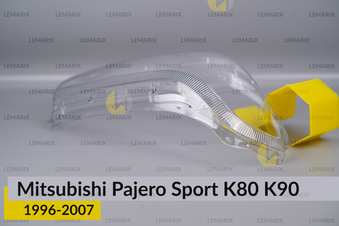Скло фари Mitsubishi Pajero Sport K80 K90 (1996-2007) праве