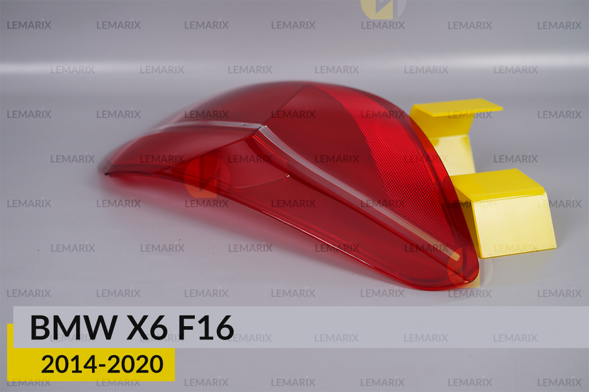 Скло заднього ліхтаря зовнішнє в крилі BMW X6 F16 (2014-2020) ліве