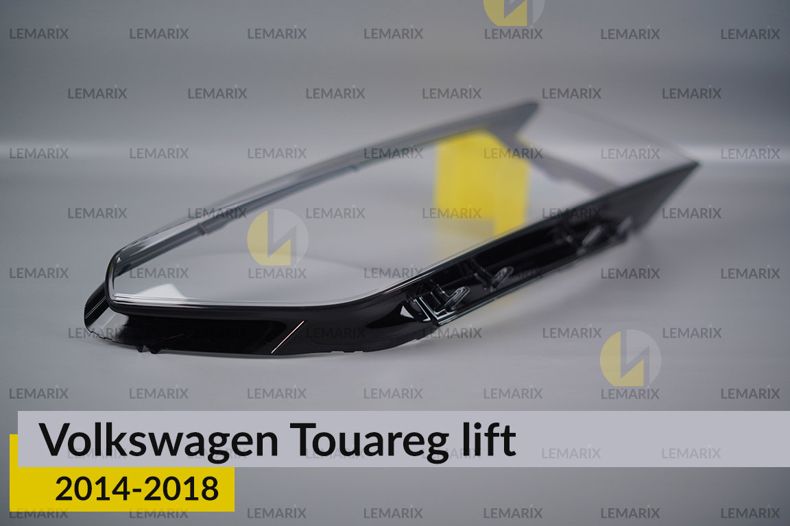 Скло фари VW Volkswagen Touareg (2014-2018) рест праве