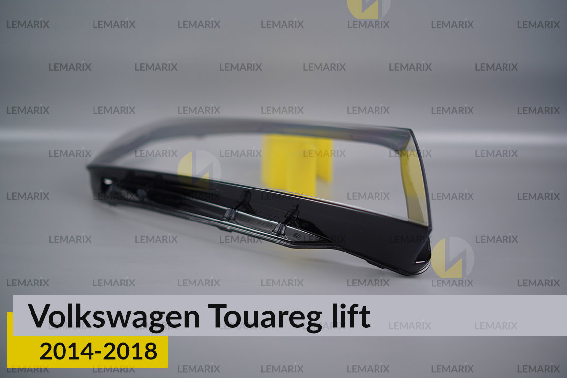 Скло фари VW Volkswagen Touareg (2014-2018) рест праве